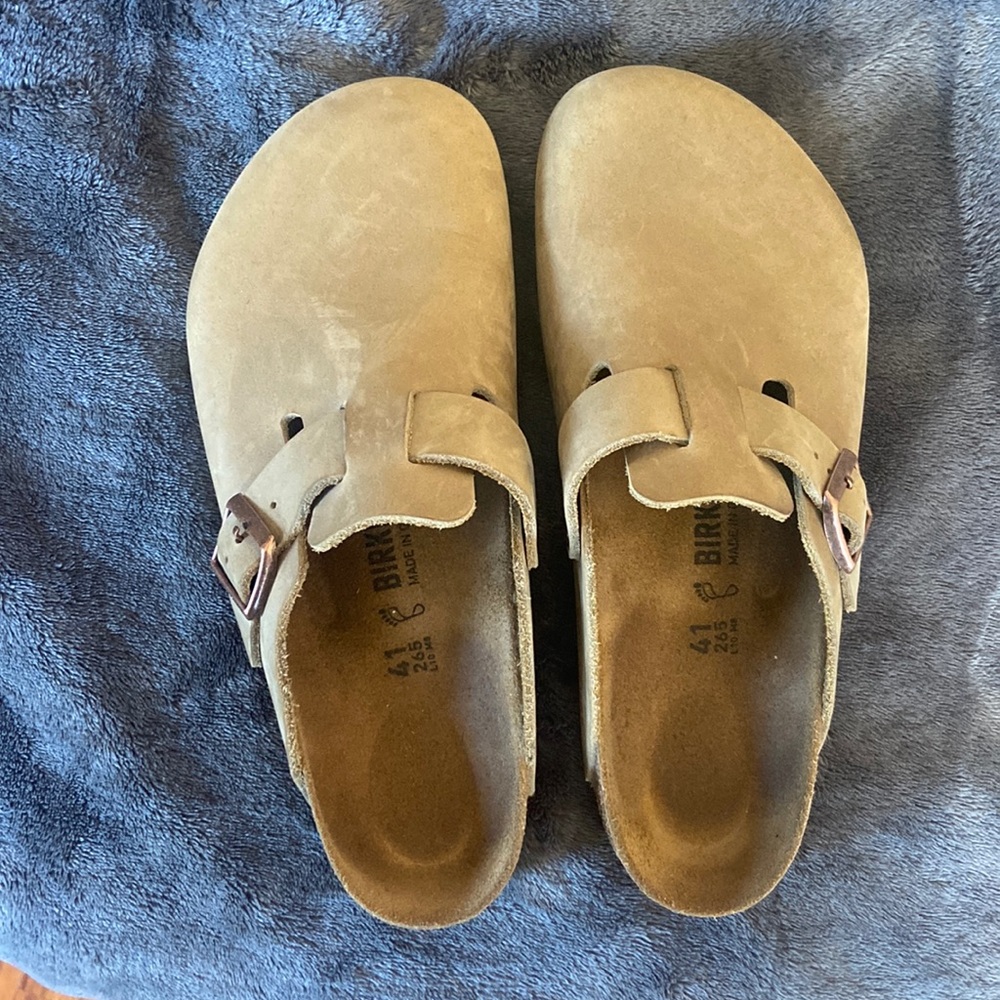 BIRKENSTOCK BOSTON CLOGS